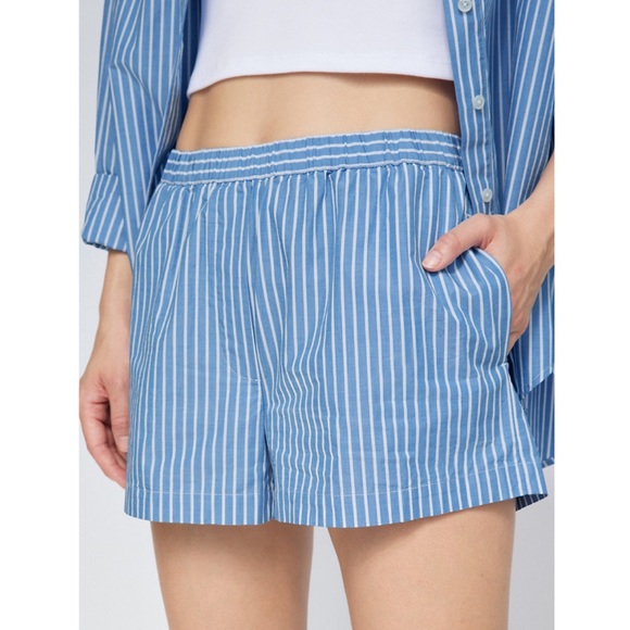 Aritzia | Pink Sunday Best Striped Boxer Shorts - Picture 1 of 9